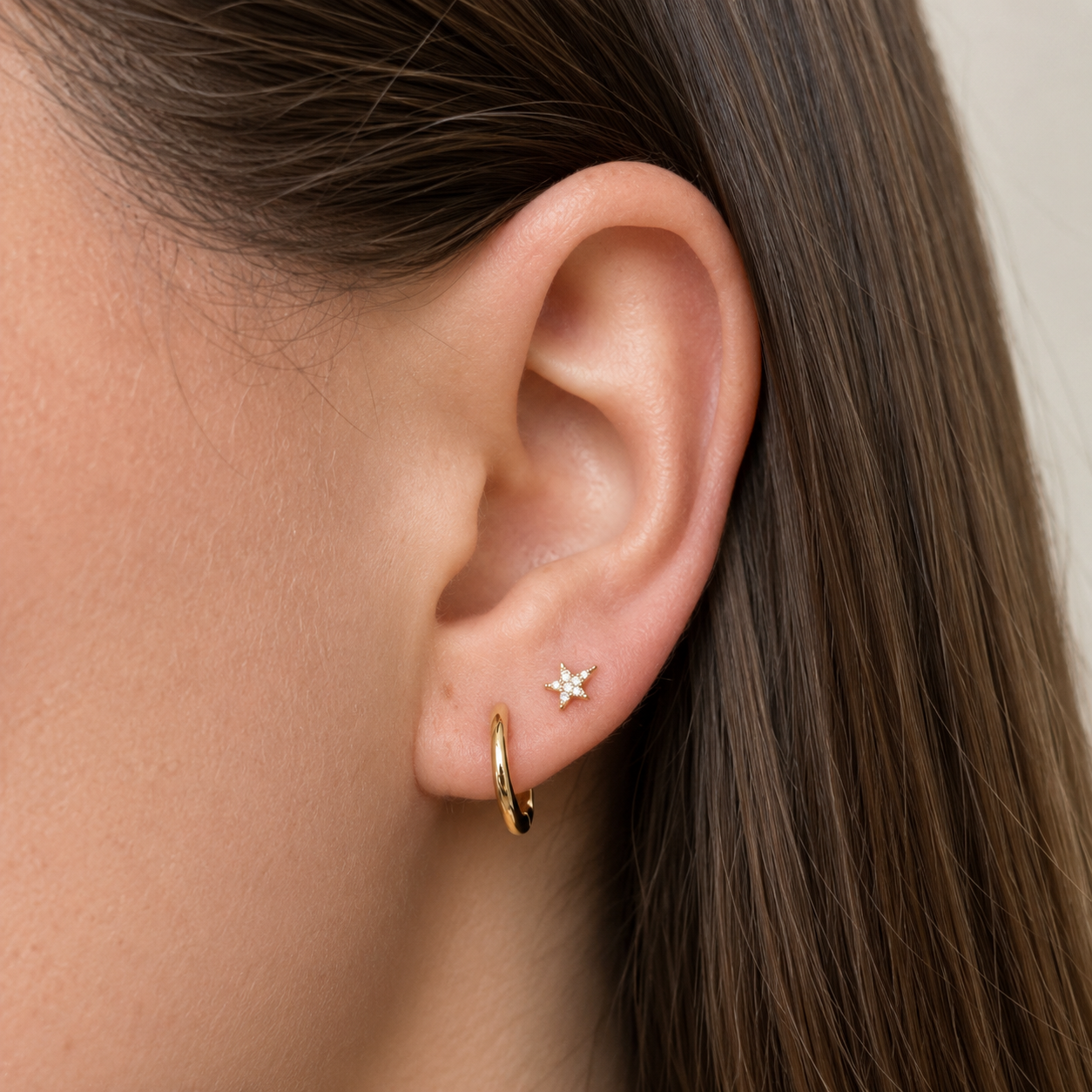 14K Shooting Star Stud