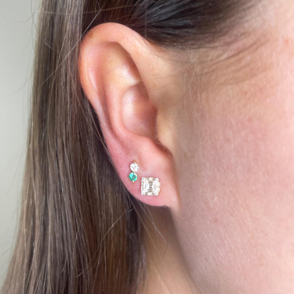 14k Baguette Studs