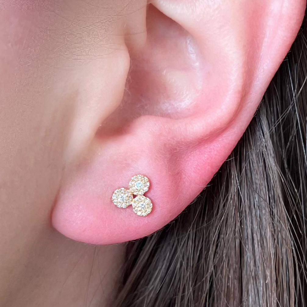 14k Pave Cluster Stud