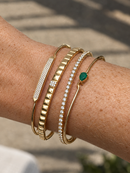 14k Diamond Bar Wire Bangle