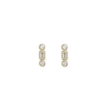 Load image into Gallery viewer, 14k Gold Baguette Studs
